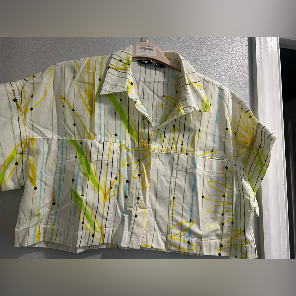 Zara women’s Vibrant Yellow and Green Patterned Shirt